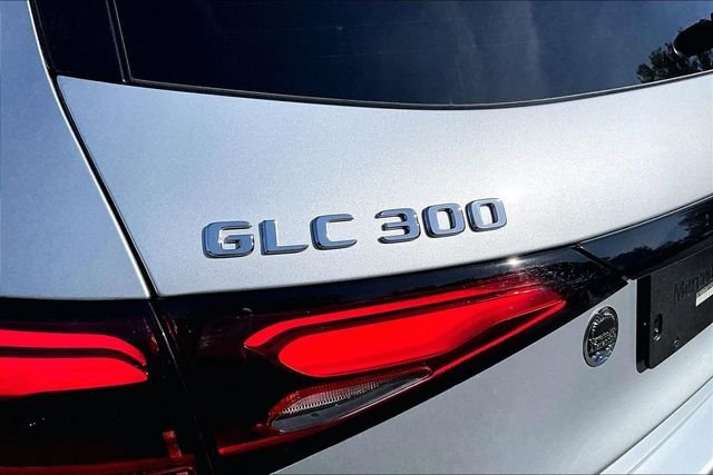 Used 2026 Silver Mercedes-Benz GLC 300 image 8