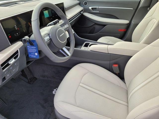 New 2026 White Hyundai SEL image 36