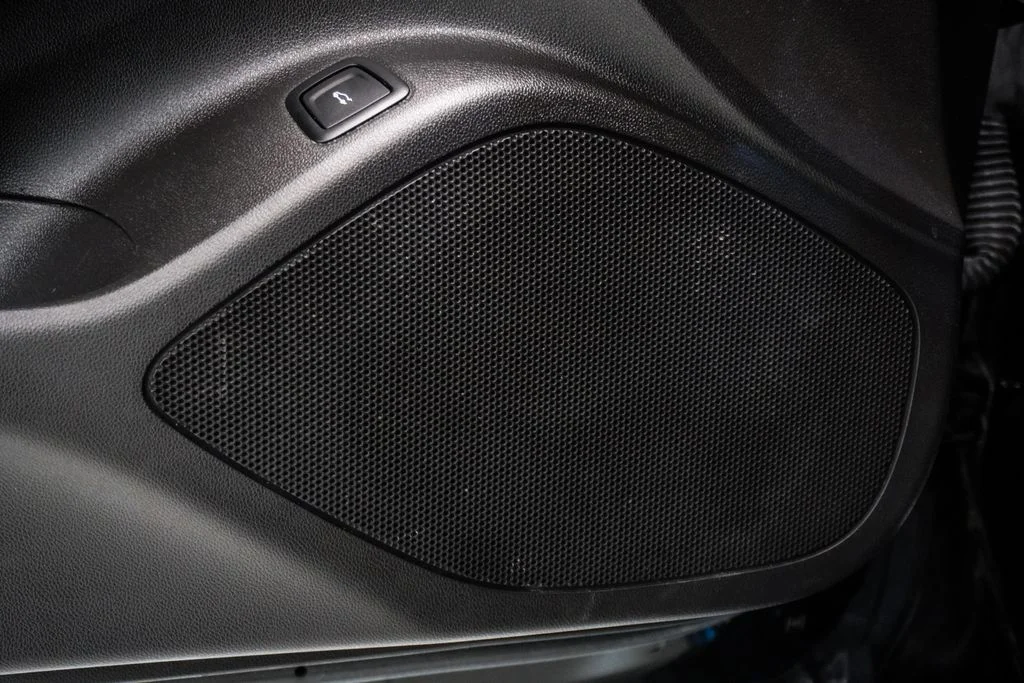 Used 2022 Black Cadillac V-Series image 22