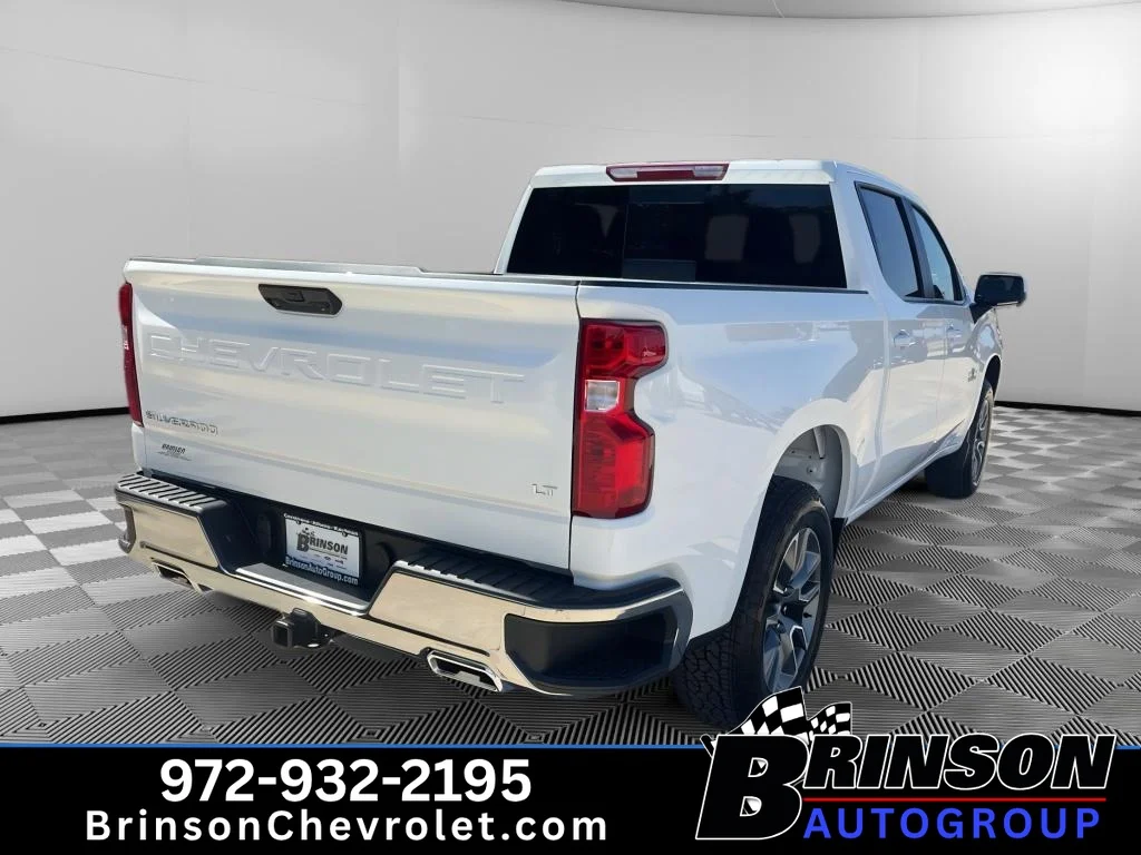 New 2026 Summit White Chevrolet LT image 6