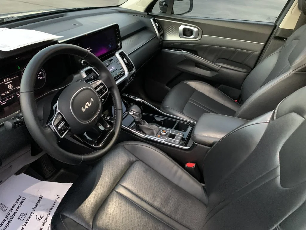 Used 2022 Silver Kia SX image 11