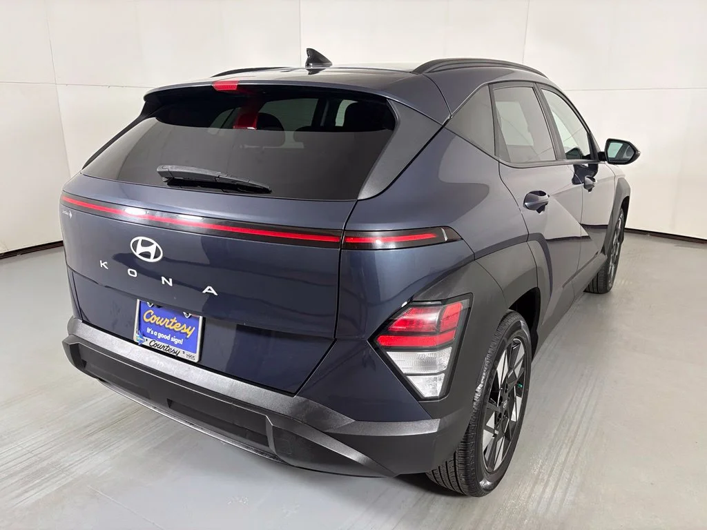 Used 2024 Blue Hyundai SEL image 8