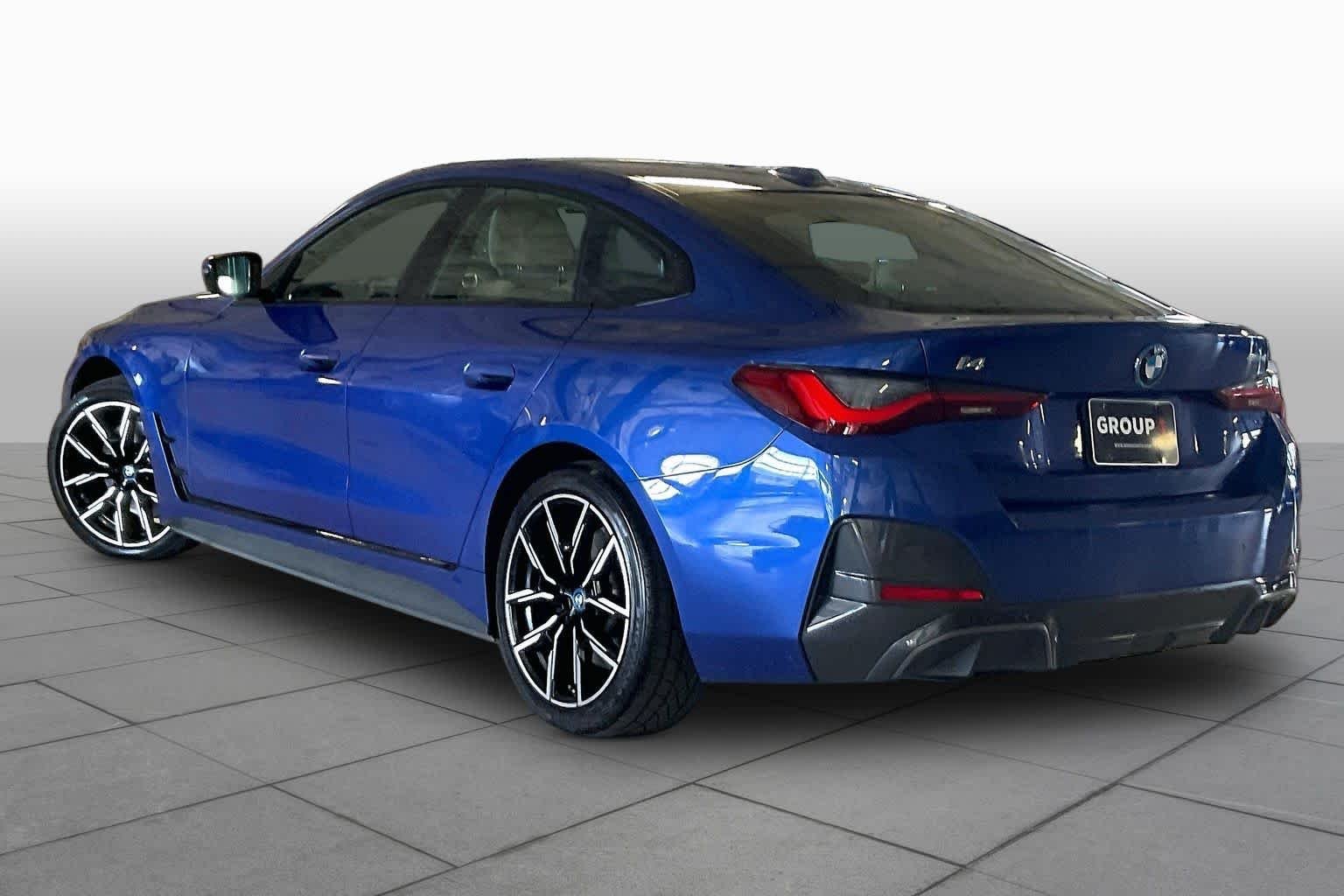 Used 2023 Portimao Blue Metallic BMW eDrive40 image 11