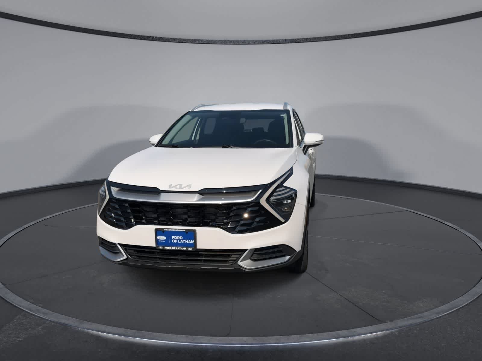 Certified Used 2024 Glacial White Pearl Kia EX image 3
