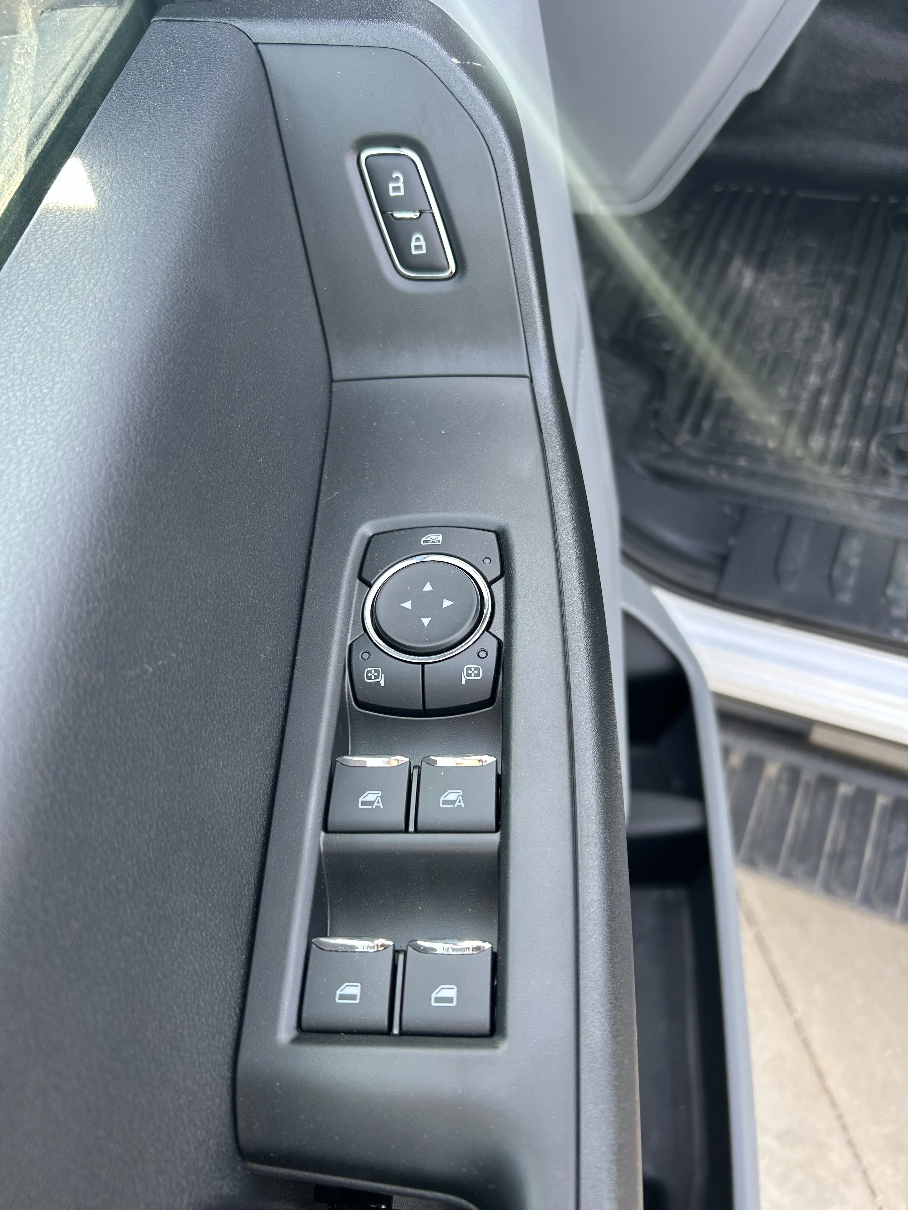 2026 Ford F-350 Super Duty XL - Photo 14