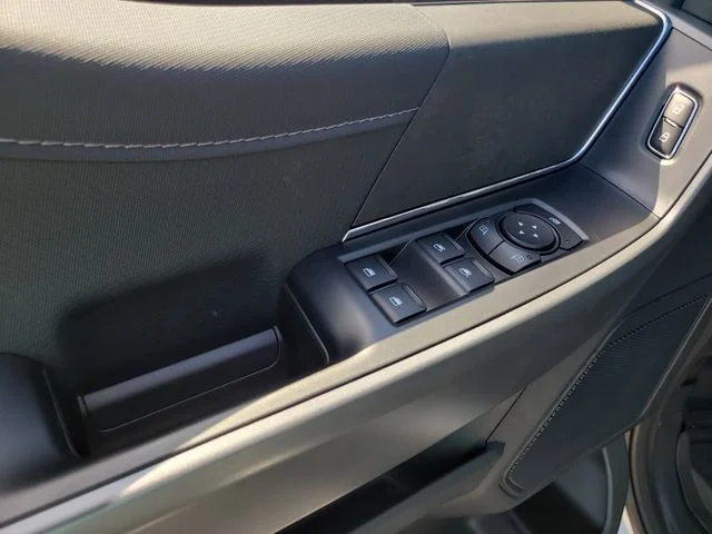 New 2026 Silver Metallic Ford XLT image 18