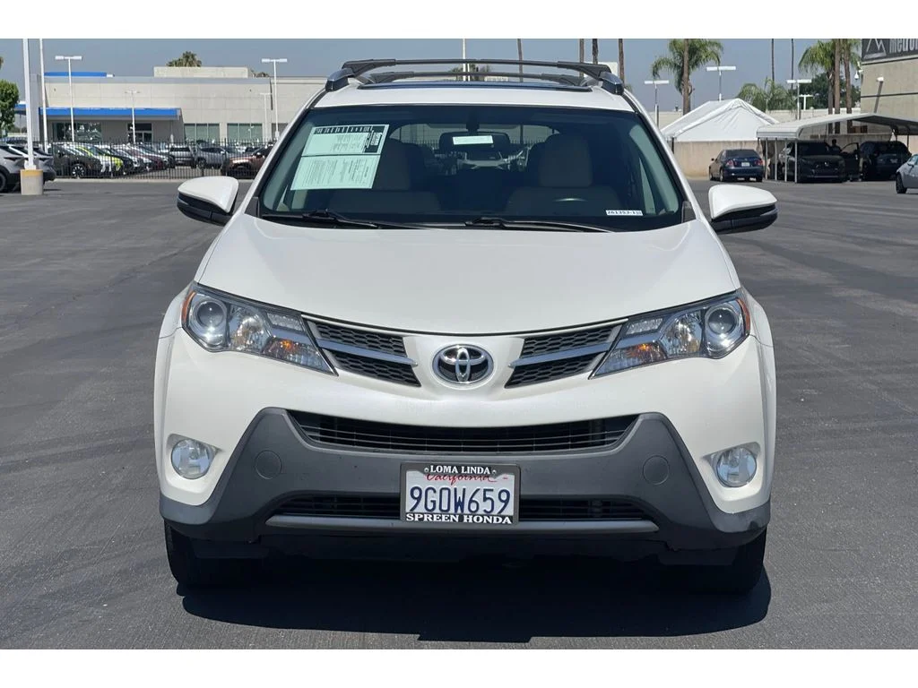 Used 2013 Blizzard Pearl Toyota Limited image 9