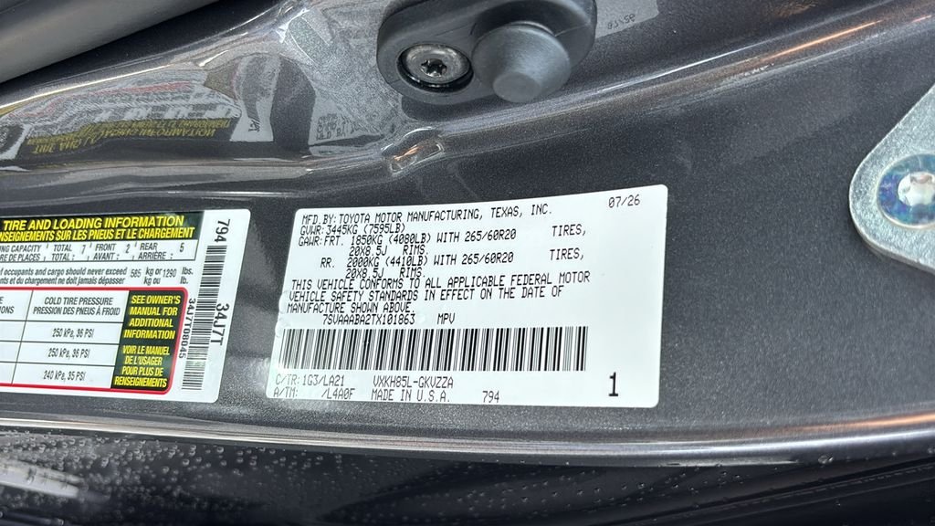 New 2026 Magnetic Gray Metallic Toyota  Platinum image 34