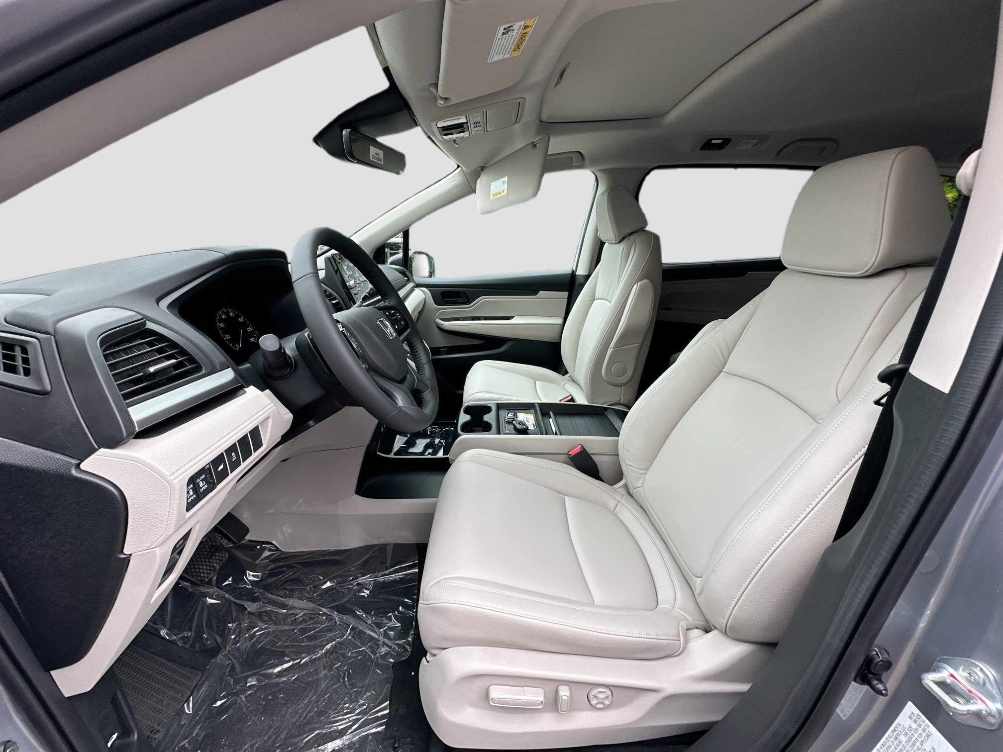 2026 Honda Odyssey EX-L - Photo 15