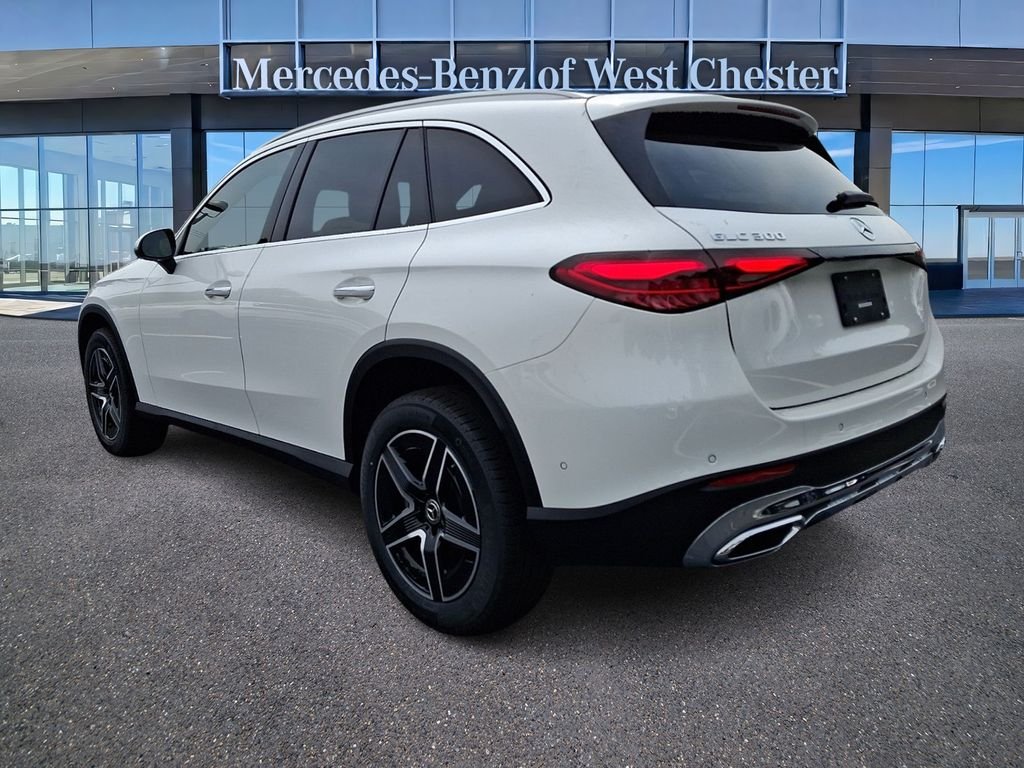 New 2026 Polar White Mercedes-Benz GLC 300 image 4