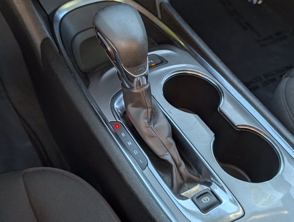 Used 2024 Gray Chevrolet LT image 26