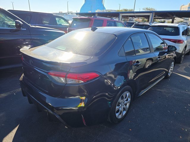 Used 2022 Toyota Corolla LE with VIN 5YFEPMAE9NP306257 for sale in West Park, FL