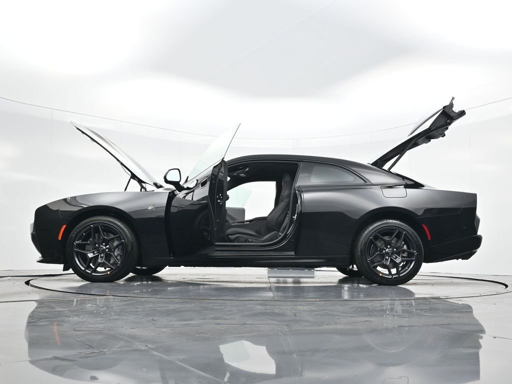 New 2026 Diamond Black Crystal Pearlcoat Dodge Scat Pack Plus image 47