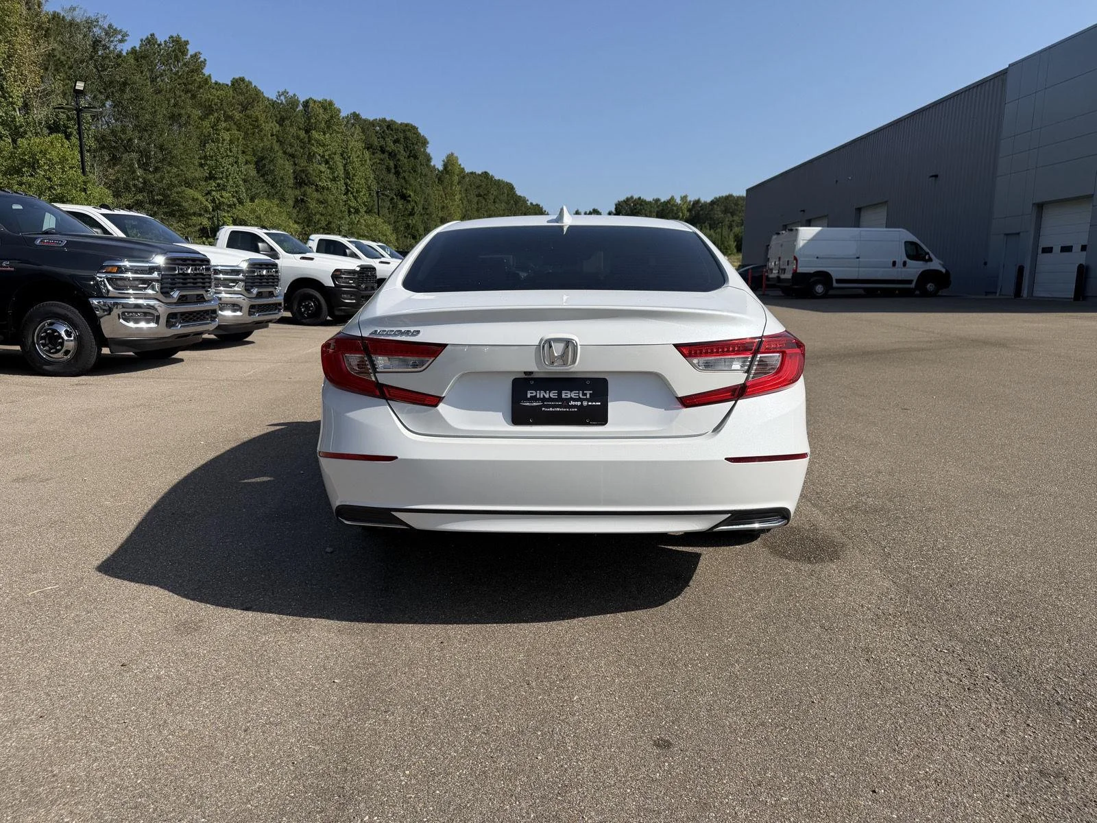Used 2021 Platinum White Pearl Honda LX image 5