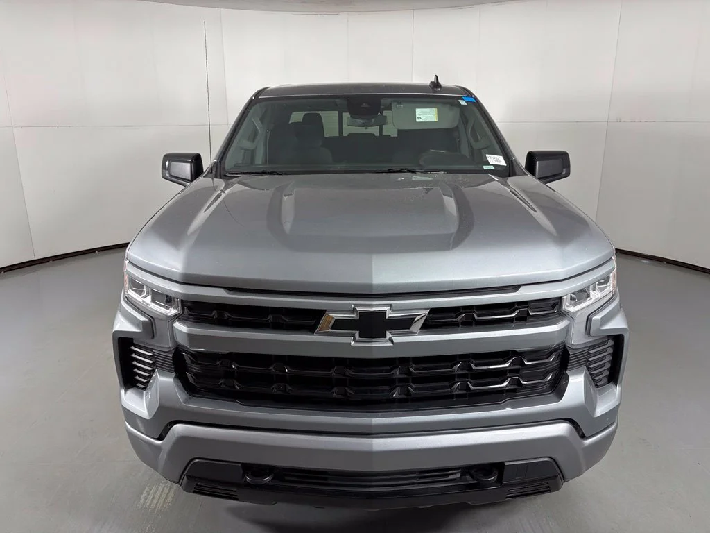 Used 2024 Gray Chevrolet RST image 4