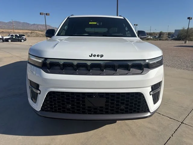New 2026 White Jeep Summit Obsidian image 8