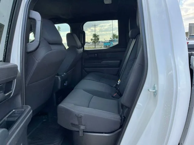 2026 Toyota Tacoma SR - Photo 18