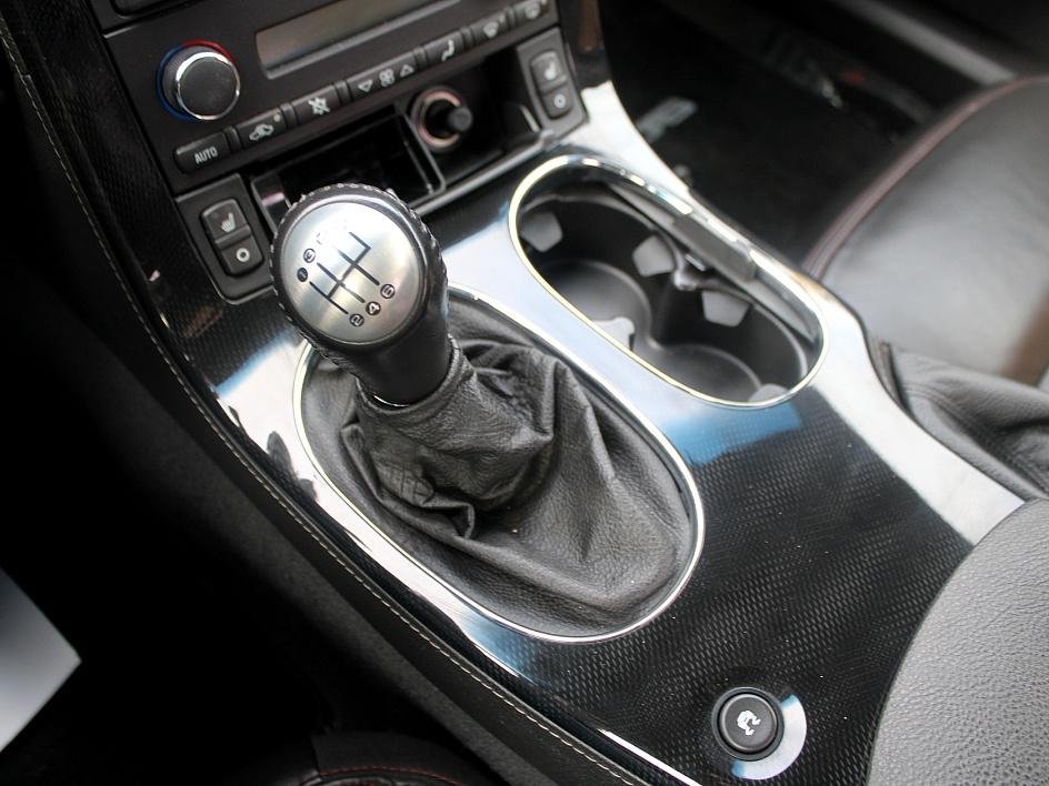 Used 2009 Yellow Chevrolet Z06 image 26