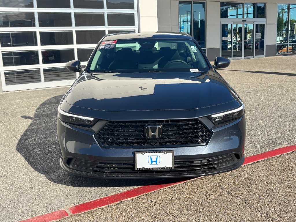 New 2026 Meteorite Gray Metallic Honda LX image 2