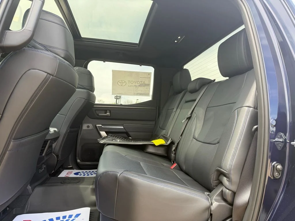 2026 Toyota Tundra Platinum - Photo 9