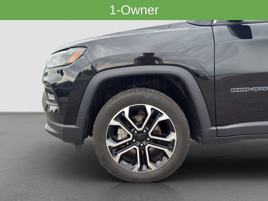 Used 2022 Black Jeep Limited 4x4 image 20