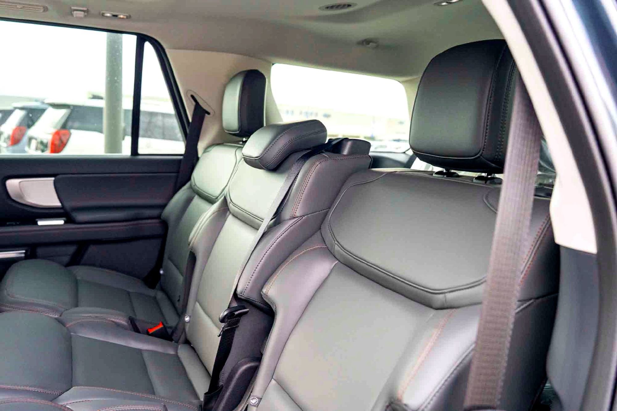 2025 Ford Expedition Active - Photo 18