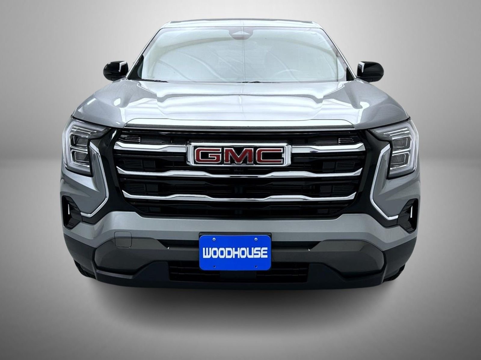 Used 2026 Silver GMC Elevation image 2
