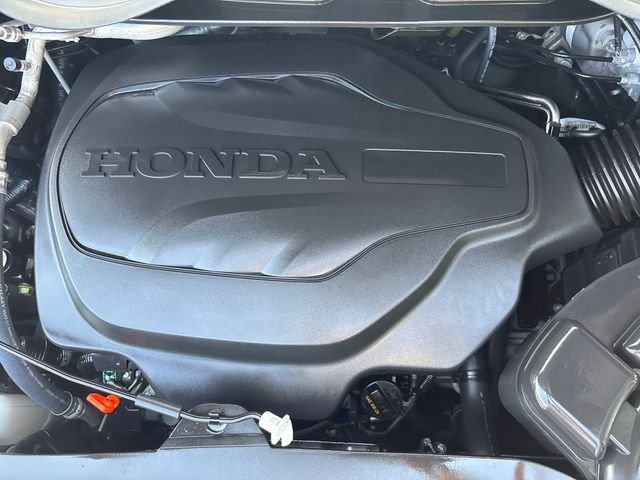 Used 2024  Honda EX-L image 36