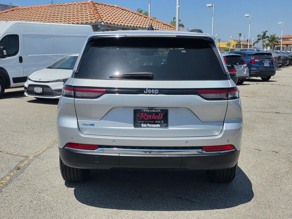 Certified Used 2024 Silver Jeep 4xe image 7