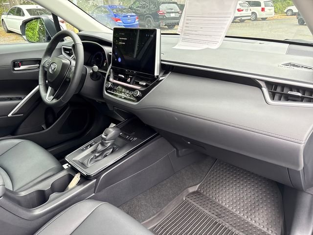 Used 2026  Toyota XLE image 34