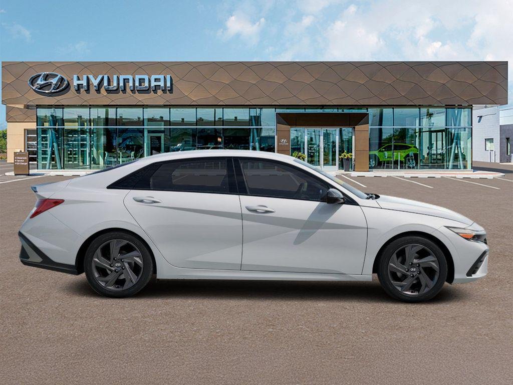 New 2026 White Hyundai SEL Sport Plus image 6