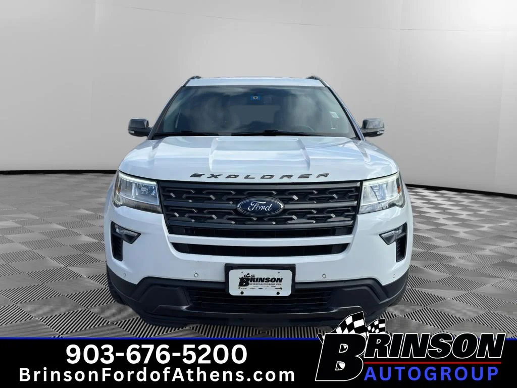 Used 2018 Oxford White Ford XLT image 2