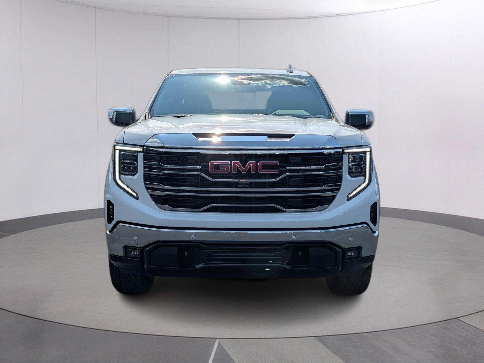 New 2026 Summit White GMC SLT image 8