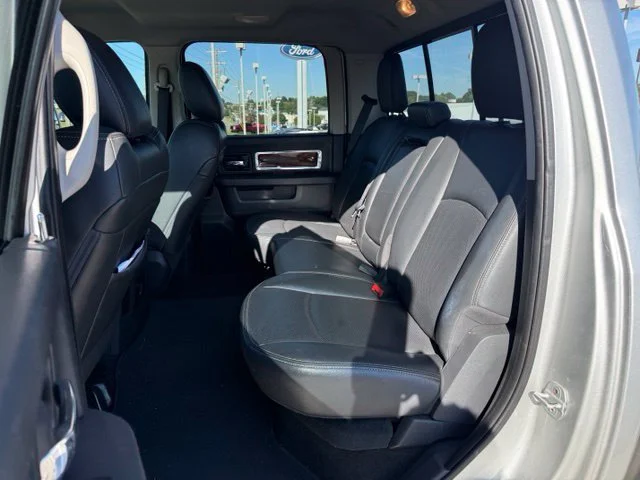 Used 2012 Silver Ram Laramie image 10