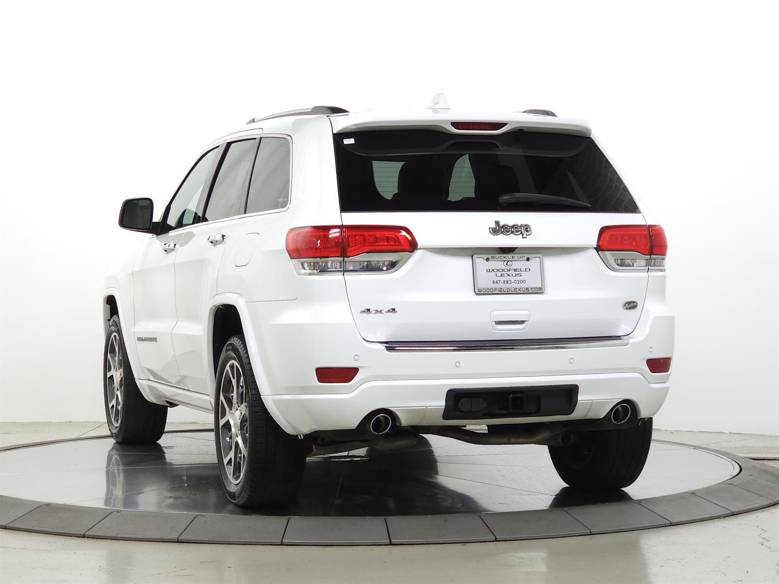 Used 2019 White Jeep Overland image 6