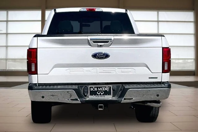 Used 2019 White Ford Lariat image 4