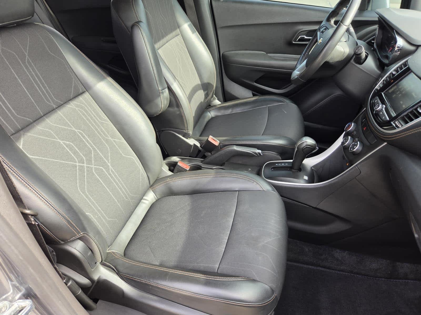 Used 2019 Satin Steel Metallic Chevrolet LT image 10