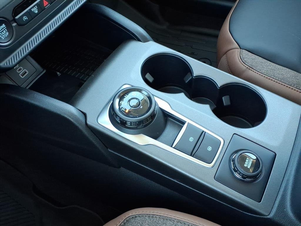 New 2025 Shadow Black Ford Outer Banks® image 11