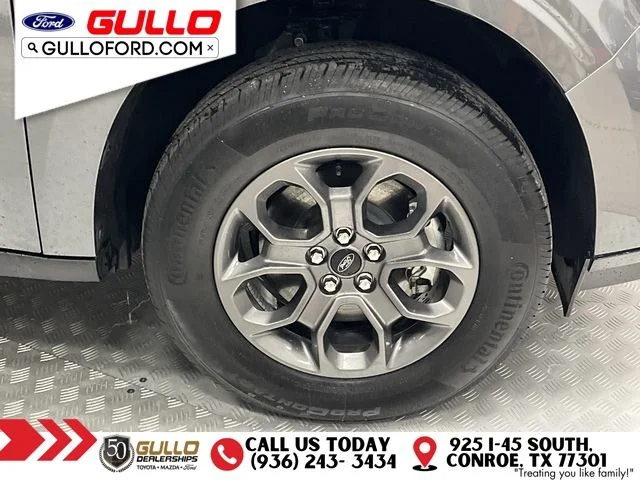 Used 2024 Gray Metallic Ford XLT image 29