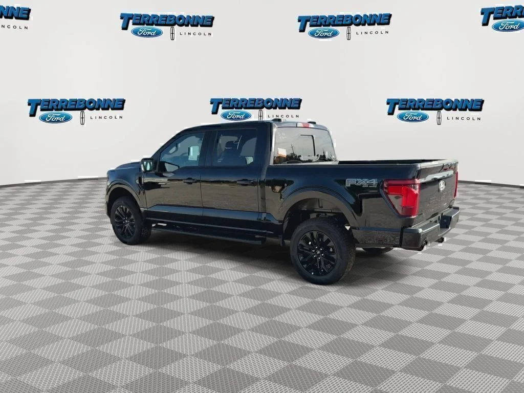 New 2026 Agate Black Metallic Ford XLT image 6