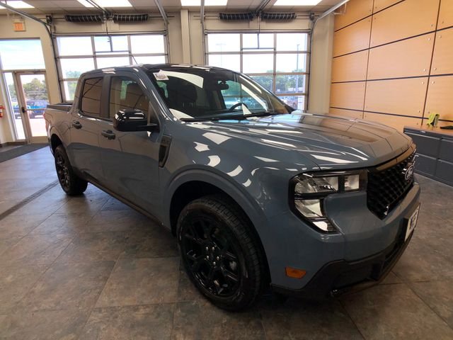 New 2026 Azure Gray Metallic Tri-Coat Ford XLT image 1