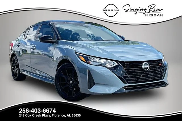 2025 Nissan Sentra SR CVT's photo