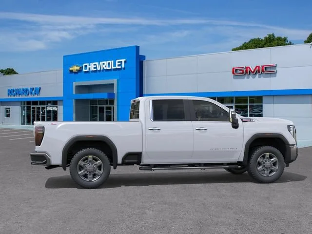 New 2026 Summit White GMC SLT image 5