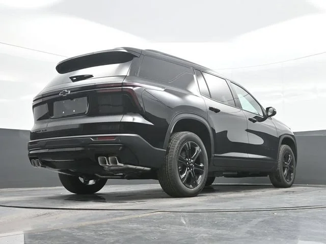 New 2027 Mosaic Black Metallic Chevrolet LT image 26