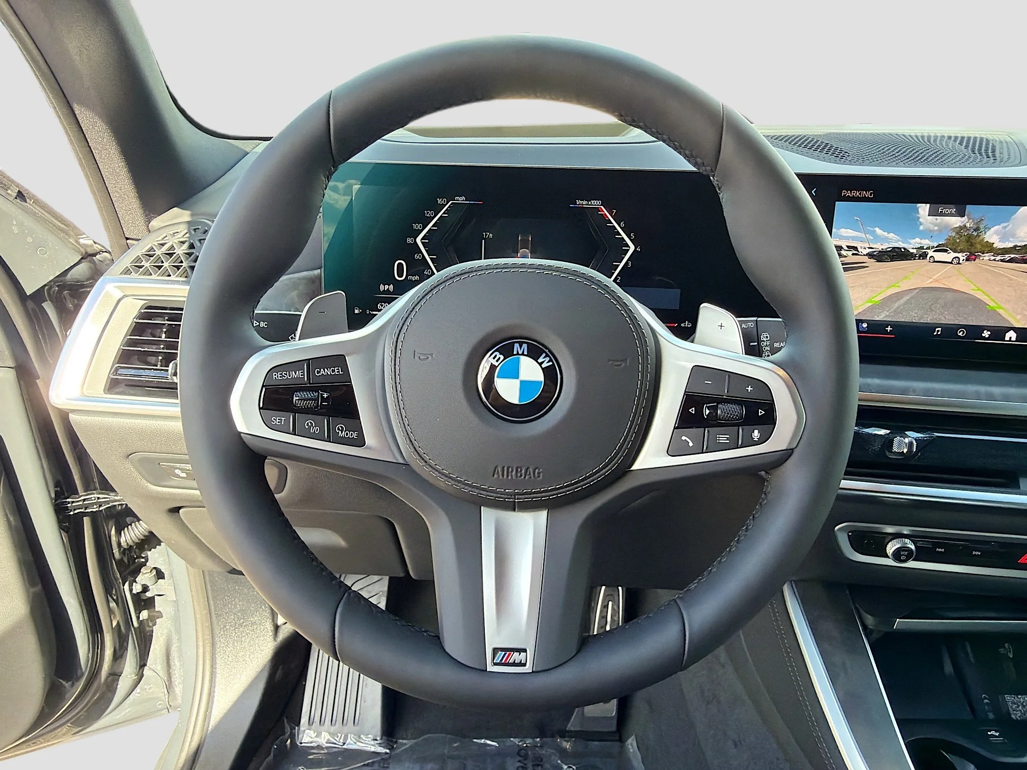 New 2026 Dravit Grey Metallic BMW xDrive40i image 26
