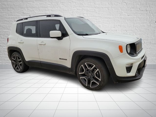 Used 2020 White Jeep Latitude image 4