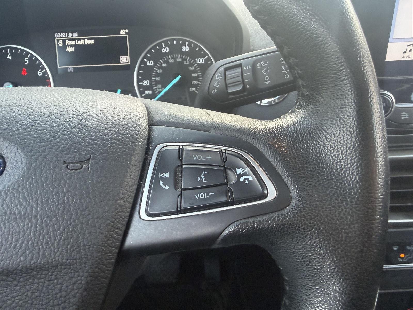 Used 2018 Shadow Black Ford SE image 17