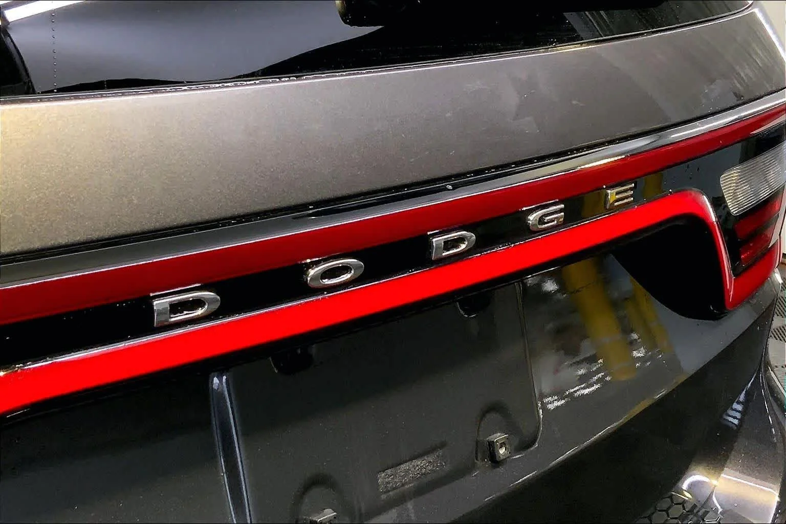 Used 2015 Granite Crystal Metallic Clearcoat Dodge SXT image 33