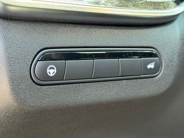 New 2027 MINERAL BLACK INFINITI Luxe AWD image 24