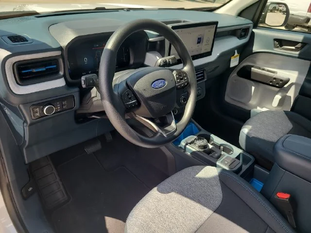 New 2026 Oxford White Ford XLT image 18